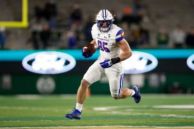 Mel Kiper mock draft: Broncos select TE Trey McBride