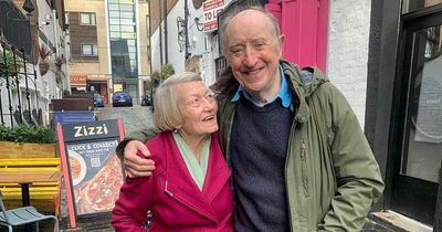 Diamond delight as Lanarkshire couple celebrate 60th wedding anniversary