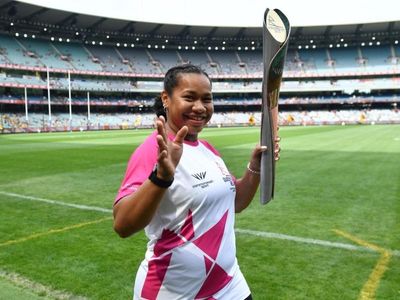 Weightlifter Cikamatana eyes Games history
