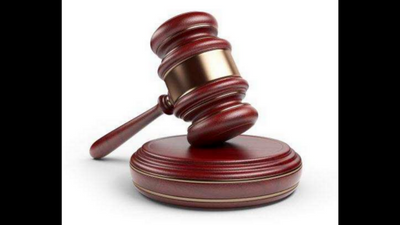 Insurance firm manager acquitted in bribery case