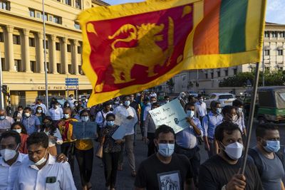 Sri Lanka asks IMF for urgent financial assistance