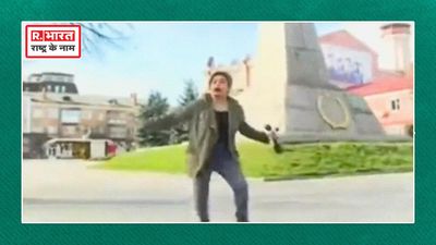 Yup, that’s Republic Bharat’s idea of covering a war and an unprecedented humanitarian crisis