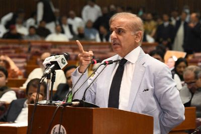 Pakistan: PM Shehbaz Sharif’s new cabinet takes oath