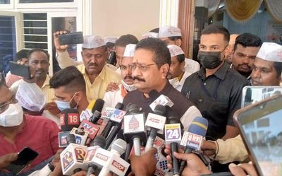 BJP MLA accuses seer of blackmail in Karnataka