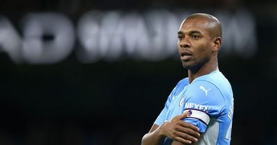 Flamengo chief gives update on Fernandinho transfer amid Man City speculation