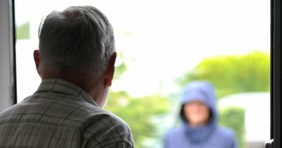 Police in Lanarkshire warn locals on dangers of bogus crime