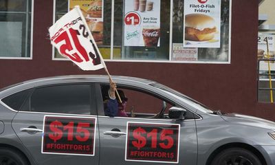 Most workers at large retail and food firms get less than $15 an hour – study