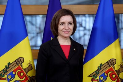 President calls on Moldovans to shun Russian ribbon on May 9