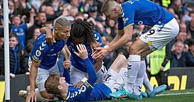 Pick your Everton team to face Leicester City in the Premier League