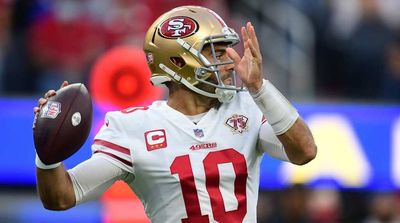 Report: Jimmy Garoppolo Rehabbing Shoulder Away From 49ers