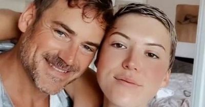 Married couple defend 22-year age gap after meeting on Tinder