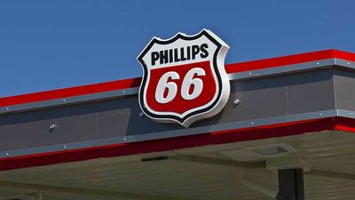 Phillips 66 Sees Rapid Rise In IBD Relative Strength Rating