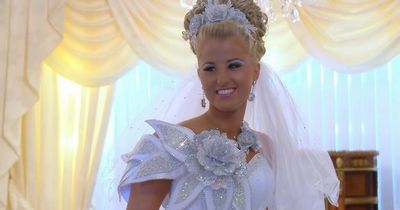 Teen bride marries cousin in huge ceremony attended by 73 best men
