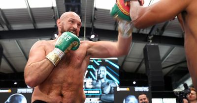 Boxing fans concerned Tyson Fury is in worse shape now than for Deontay Wilder fight
