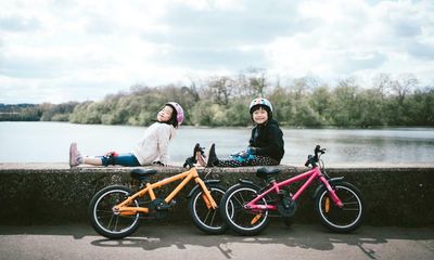 Tell us about great family cycles in the UK – you could win a £200 holiday voucher