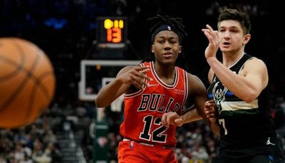 Bulls rookie Ayo Dosunmu’s minutes could be in jeopardy against Bucks