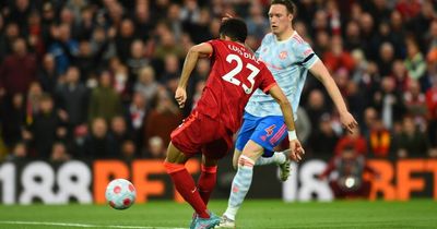 'Embarrassing' - Manchester United defending slammed for Liverpool moment