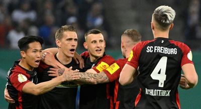 Freiburg brush aside Hamburg to reach their first German Cup final