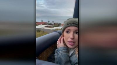 Dramatic vision shows hot air balloon's crash landing near Melbourne unit block