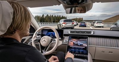 Highway Code change would see drivers watch TV behind wheel at 37mph in self-driving cars