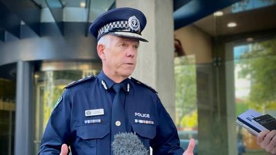 Vaccine mandate trial hears SA Police Commissioner Grant Stevens questioned need for COVID-19 booster shot
