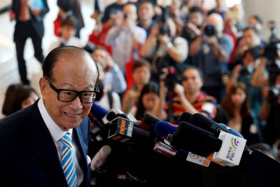 Hong Kong's elite join leadership candidate's campaign as Beijing watches
