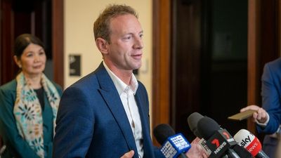 David Speirs extends olive branch to former Liberal MPs, as Bragg voters prepare for third election