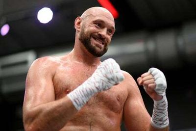 No Dilian Whyte in sight but Tyson Fury still has to duck and weave past Daniel Kinahan questions