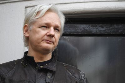 Assange extradition case sent to Home Secretary in seven-minute hearing
