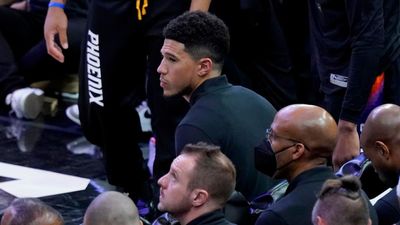 SI:AM | How Booker’s Injury Could Change the NBA Playoffs