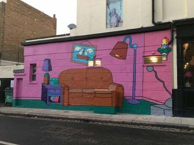 Camden pub unveils new Simpsons mural