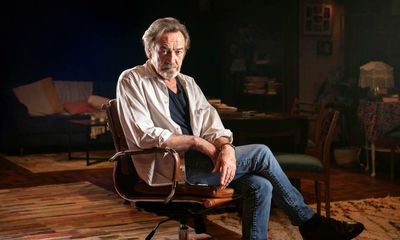 ‘I was in front of an audience but all I could think was, I could be dying’: Robert Lindsay on acting, ageing – and surviving cancer