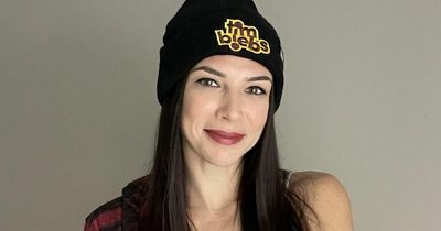 Pole dancer impresses fans with her unique take on the Cha Cha Slide