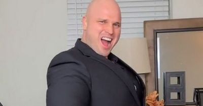 Personal trainer gains seven stone on purpose to 'prove weight loss is easy' but TikTok viewers aren't impressed