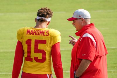 Patrick Mahomes, Chiefs’ skill players in Texas for first phase of offseason workouts