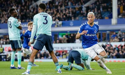 Richarlison denies Leicester to earn late relief for Everton in survival bid