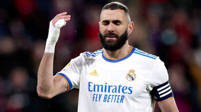 Benzema Misses Two Penalties in Seven Minutes for Real Madrid