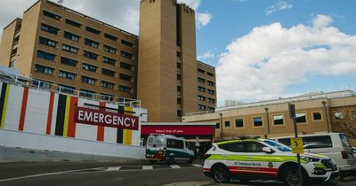 Man in his 80s dies with COVID-19 in ACT as cases climb