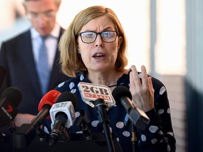NSW top doctor's advice to remain secret