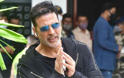 Entertainment: Akshay Kumar quits a tobacco ad after facing backlash