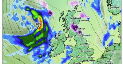 UK weather forecast: Balmy 18C hot flush predicted before cold snap sees mercury plunge