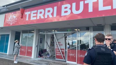 Car crashes into Brisbane electorate office of federal Labor MP Terri Butler