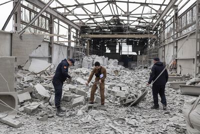 Russian forces advancing from staging areas in Donbas towards Kramatorsk, UK military says