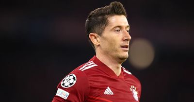 Liverpool handed '£33m' Robert Lewandowski dilemma as Fabio Carvalho 'deal edges closer'