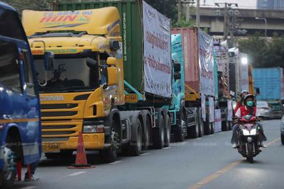 Truckers plan huge hike in freight charges