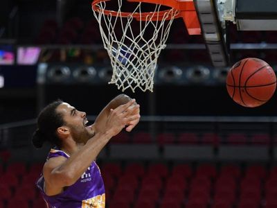 Undermanned Kings beat Taipans in NBL