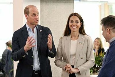Glamorous Kate and William visit Disasters Emergency Committee in London
