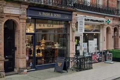 Top Mayfair antiques store targeted by thieves in ram raid