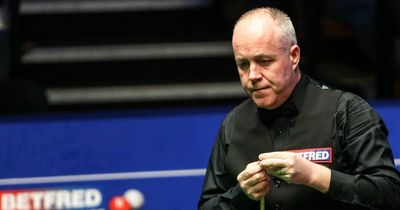 John Higgins reacts to BBC putting an English flag next to his name - "Am I allowed to swear?"