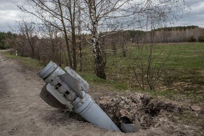 Russia using cluster bombs to kill Ukrainian civilians, analysis suggests